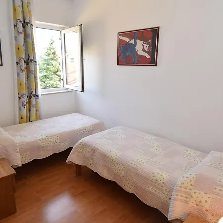 Zagora Vendégház Póla