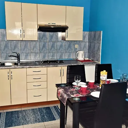 Zagora Konukevi Pula